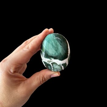 Green Sardonyx Palm Stone